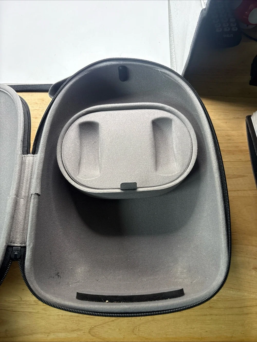 Oculus Black Semi-Rigid VR Carry Case